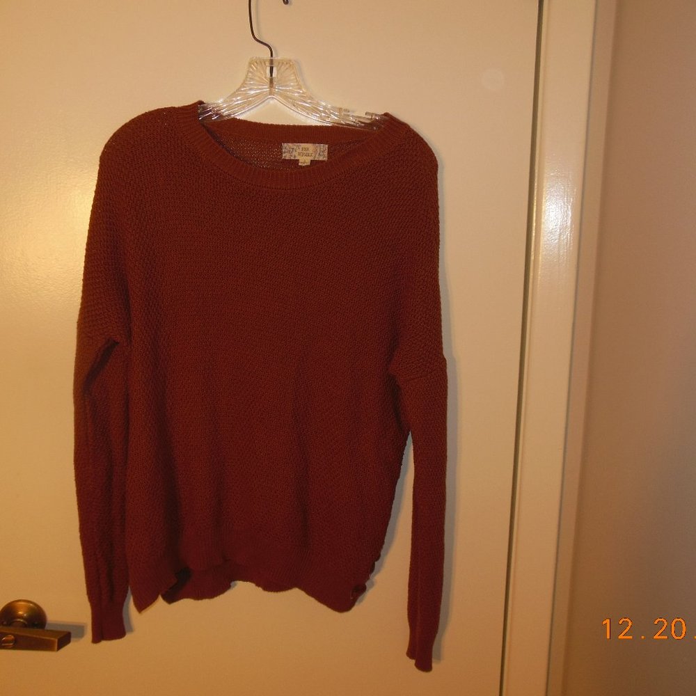 Pink Republic Women's Long Sleeve Rust Sweater - Large